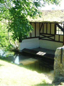 Lavoir de Saint-Sauveur-les-Bray