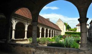 Cloître Donnemarie Dontilly