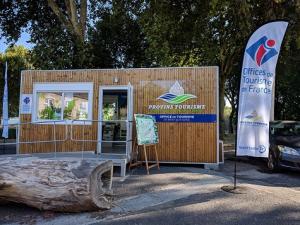 Le bureau d'informations touristiques de Bray-sur-Seine.