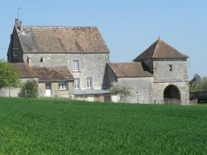 Ferme à Montigny-Lencoup