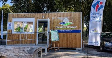 Le bureau d'informations touristiques de Bray-sur-Seine.